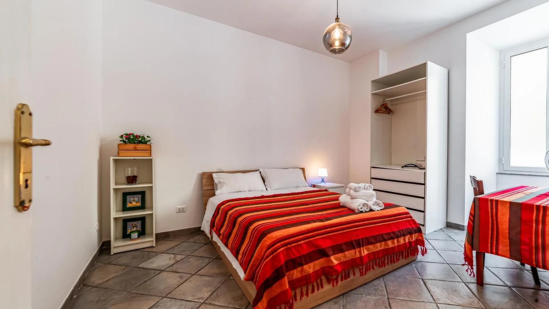 Casa Fabrizio - Metro San Giovanni Rome Apartment